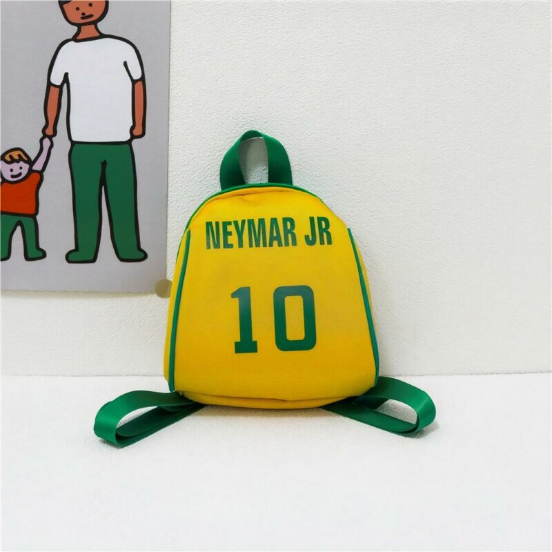 sac à dos sportif motif joueur de football