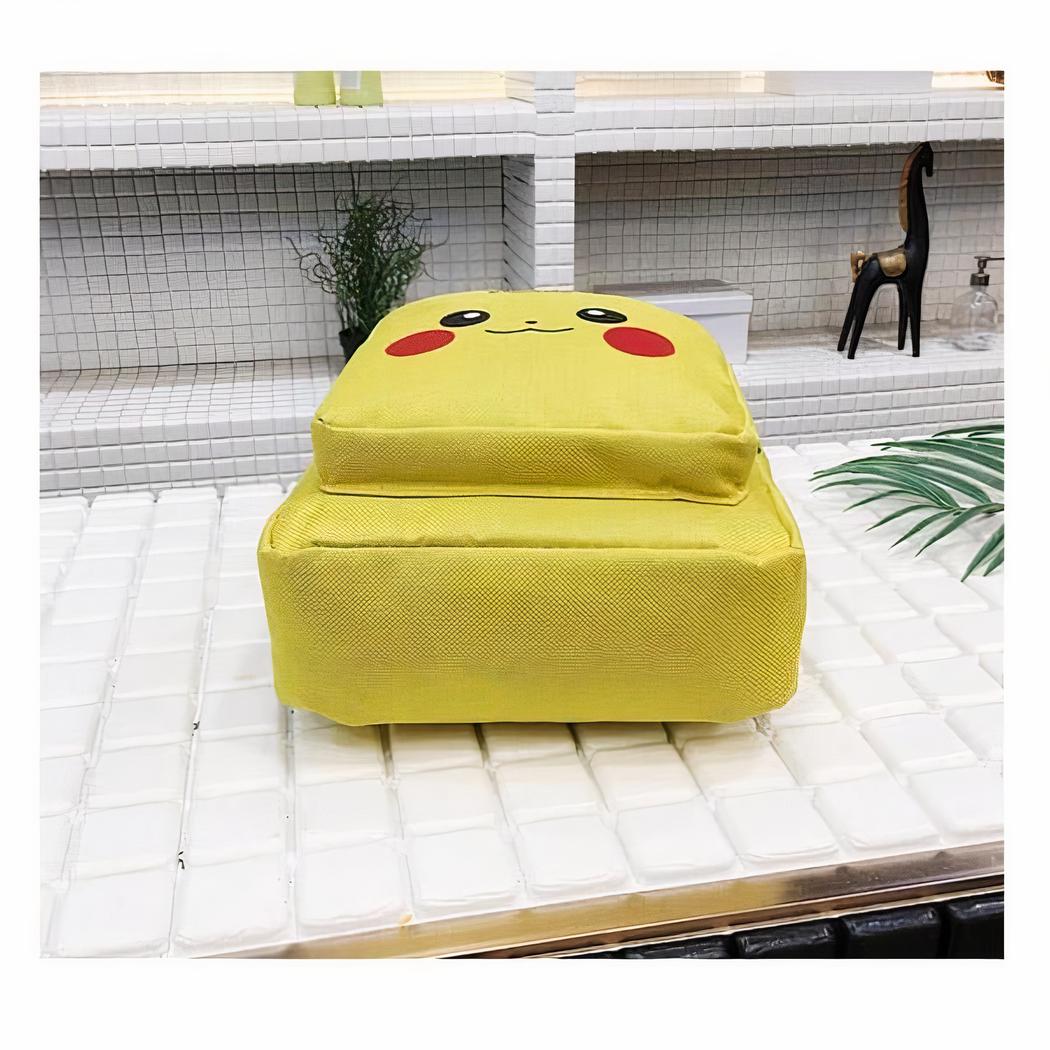 sac à dos avec motif Pikachu